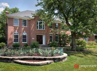 2127 Glen Oak Dr, Glenview, IL 60025