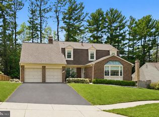1122 Bettstrail Way, Rockville, MD 20854