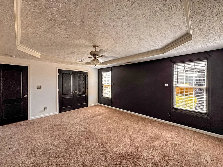 5929 Blue Sky Ln — Photo 17