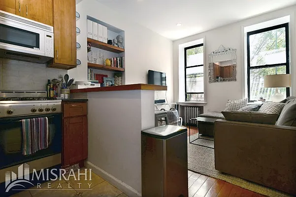 Rented by J Misrahi Realty Corp | media 23