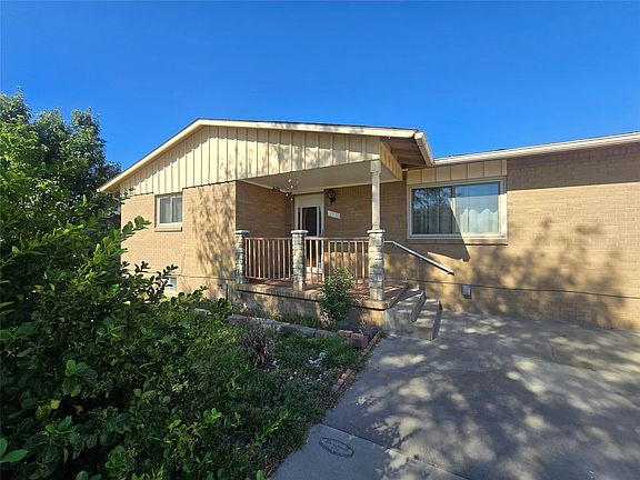 2nd image of 1115 N 14th Ave