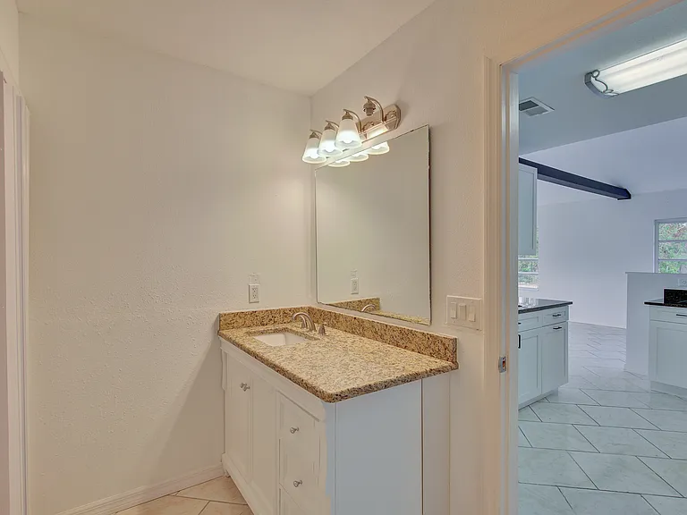 5907 Sheldon Rd — Photo 21