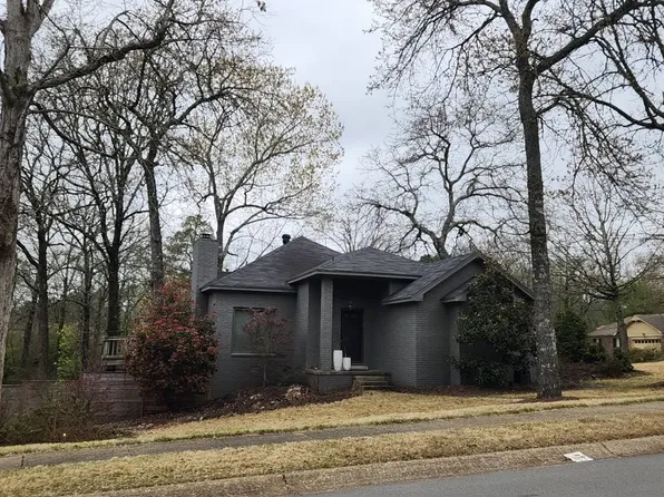 720 Parkway Place Dr, Little Rock, AR 72211