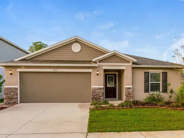9215 Freedom Hill Dr, Seffner, FL 33584
