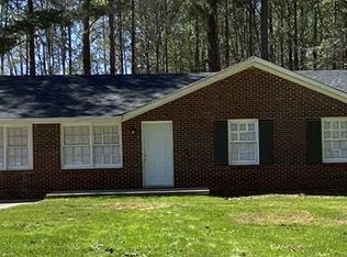 645 Utoy Ct, Jonesboro, GA 30238