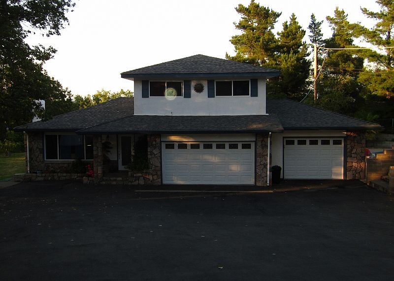 1st image of 3491 Linda Vista Dr
