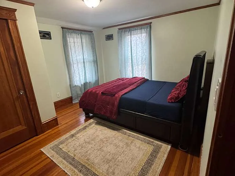 2 Brook St #2 — Photo 23