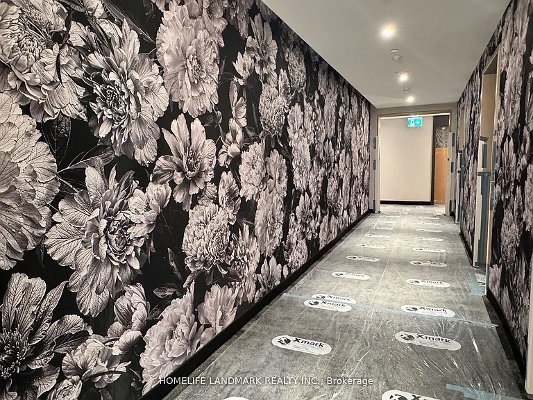771 Yonge St #1508 — Photo 2