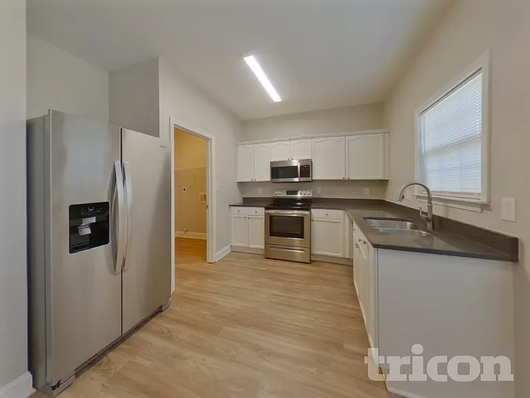 3022 Proverbs Ct — Photo 5
