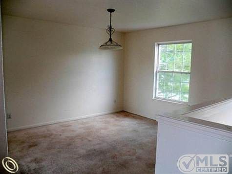 BERK DININGROOM.jpg