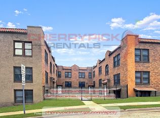 2940 Woolworth Ave #11, Omaha, NE 68105