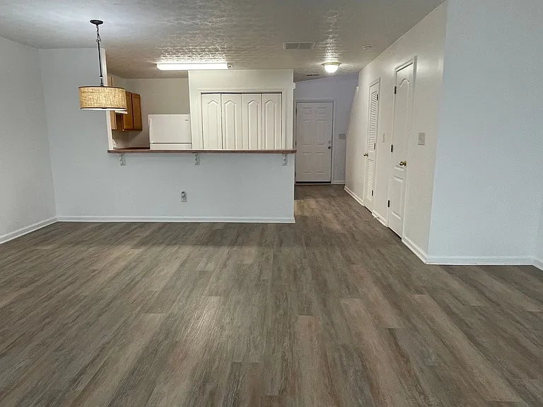 191 Blake Ave — Photo 7