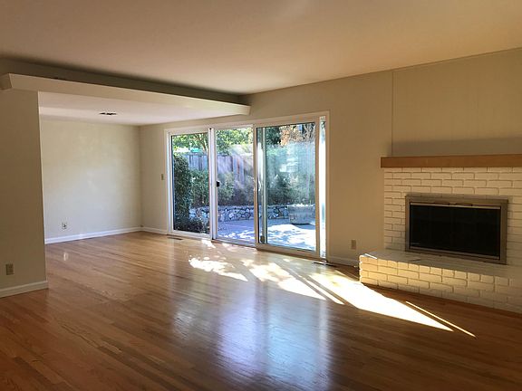 Livingroom / Dining Room