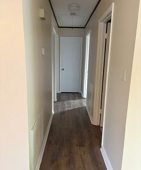 1701 Heritage Cir — Photo 11