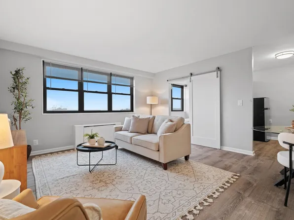 1225 Kennedy Boulevard image 4 of 21