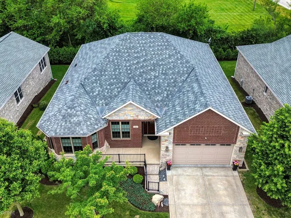 204 Donmor Dr, Bloomingdale, IL 60108