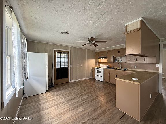 3rd image of 11335 Anneta Rd
