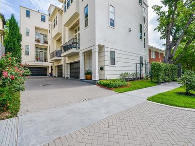 1226 W Bell St #C, Houston, TX, 77019