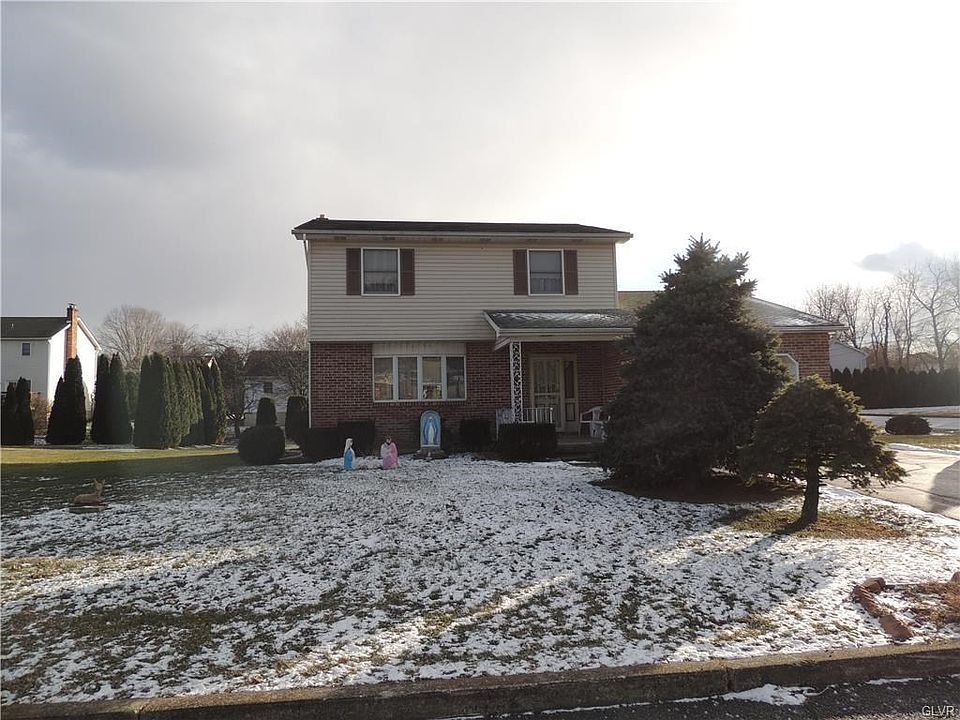 1st image of 518 Heather Ln