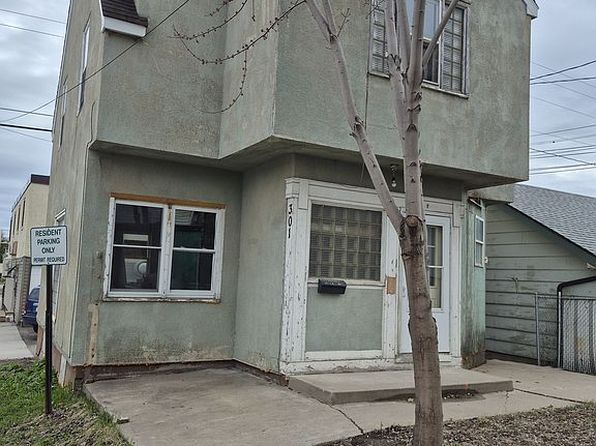 202 2nd St S