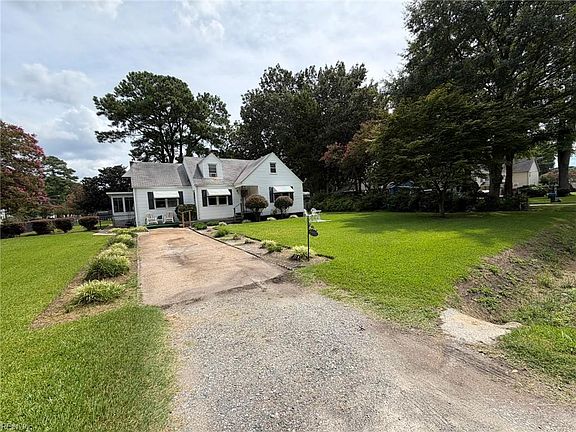 2nd image of 2660 Azalea Garden Rd