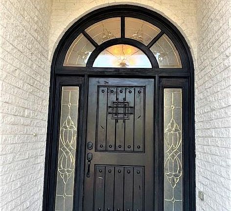4th image of 504 W Rogers St
