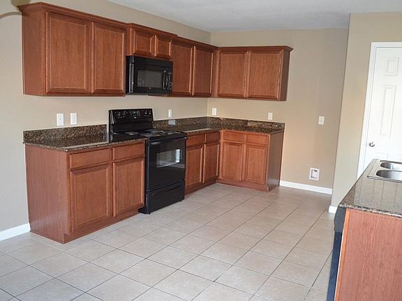5th image of 119 Bear Claw Ct