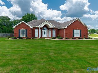 60 Hidden Creek Dr, Trinity, AL 35673