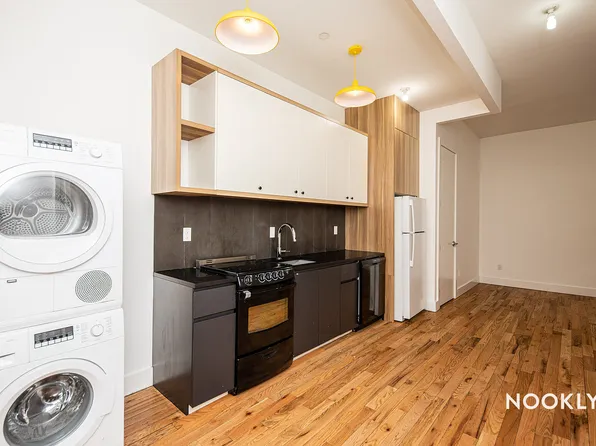 2124 Fulton Street image 1 of 36