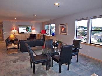 5th image of 651 SE Bayshore Dr Unit D301