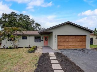 5211 Casilla Way S, Saint Petersburg, FL 33712