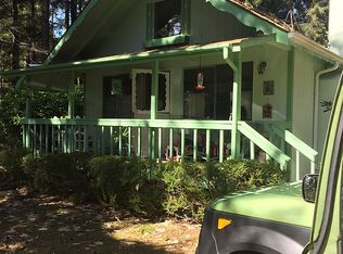 71 E Leisure Ln, Grapeview, WA 98546