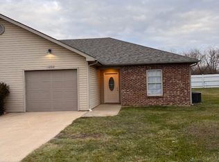 120 Anna Marie Dr #1, Jonesburg, MO 63351