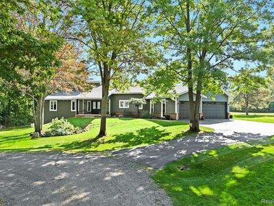 12002 Renfrew Ct, Hartland, MI, 48353
