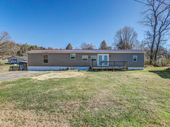 1693 Paperville Rd, Bristol, TN 37620