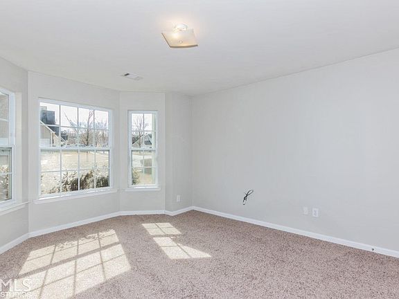 3rd image of 4994 Michael Jay St