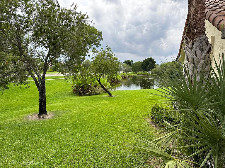 10300 Hidden Springs Ct — Photo 45
