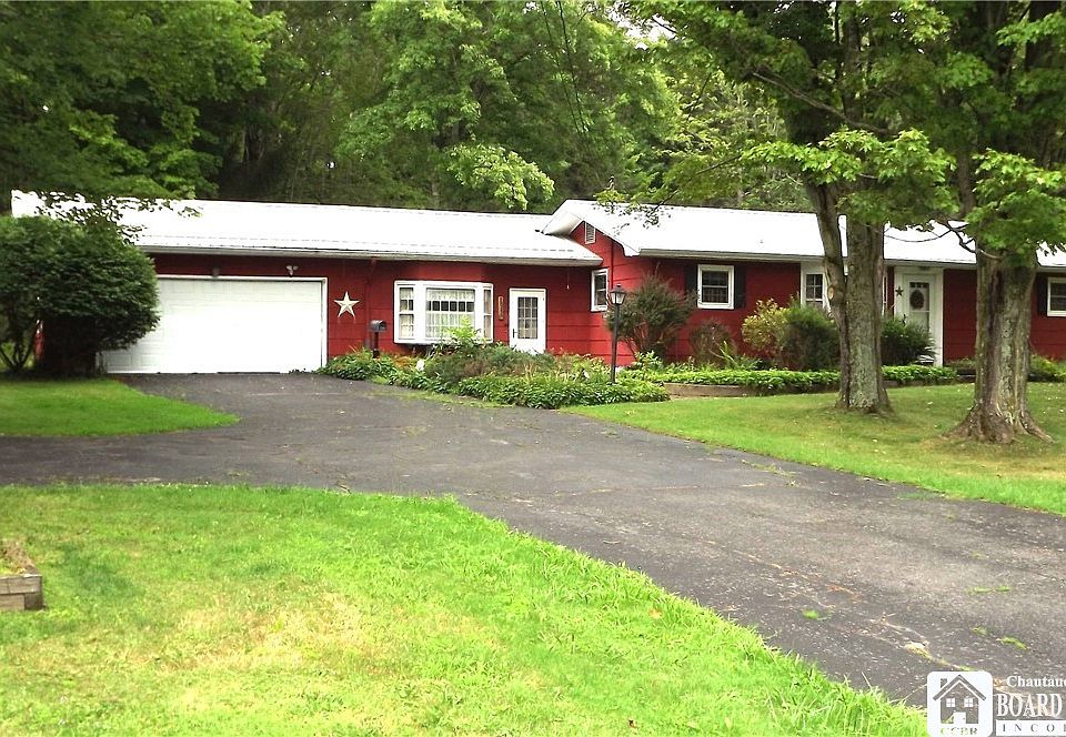 1st image of 3026 Garfield Rd