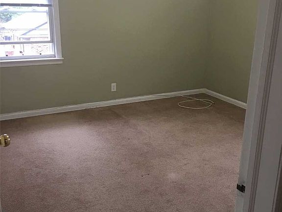 5th image of 8220 233rd St