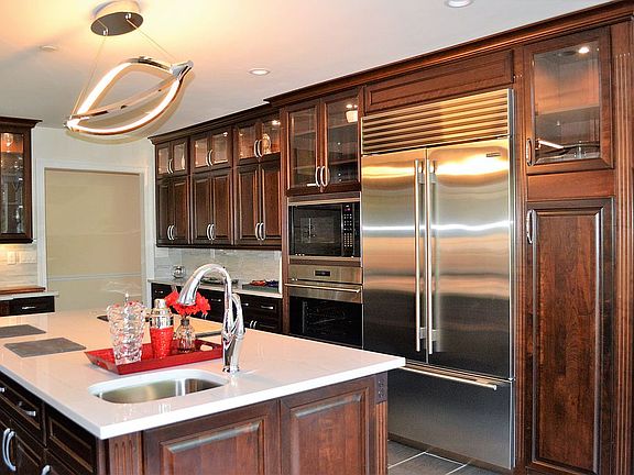 5th image of 339 Knollwood Road Ext