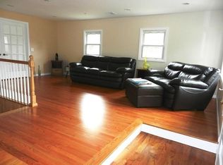 51 Elbow Hill Rd, Brookfield, CT 06804