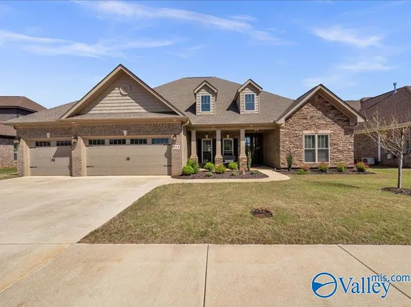414 Wood Sage Ln, Huntsville, AL 35824