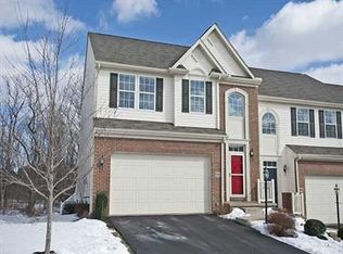 270 Maple Ridge Dr, Canonsburg, PA 15317