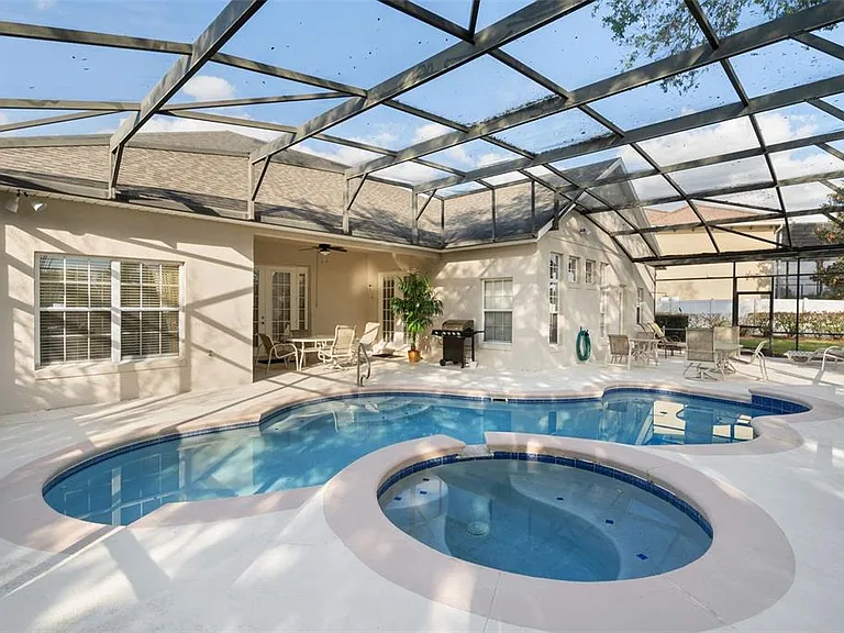 7939 Sea Pearl Cir — Photo 2