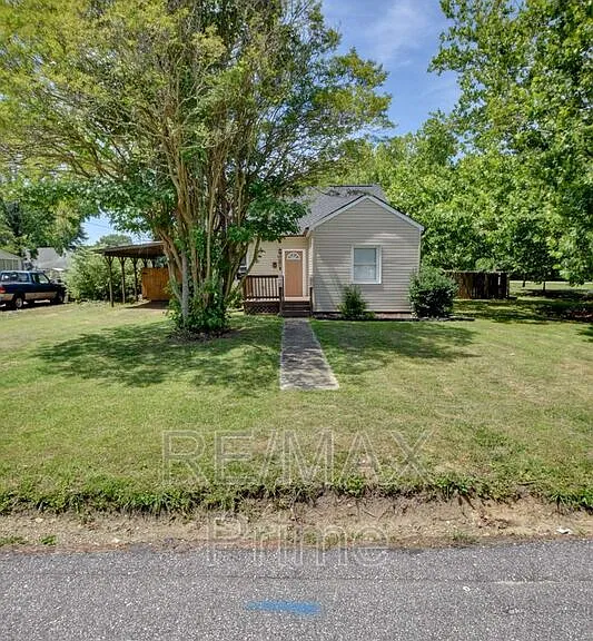 2 Clover St — Photo 26