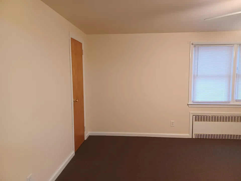 429 Burton Ave #B
