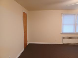 429 Burton Ave Unit B, Hasbrouck Heights, NJ 07604