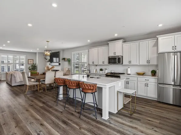 13524 Territorial Cir N, Maple Grove, MN 55369