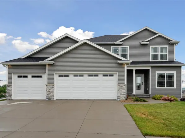 1804 Wycliffe Ct SW, Cedar Rapids, IA 52404