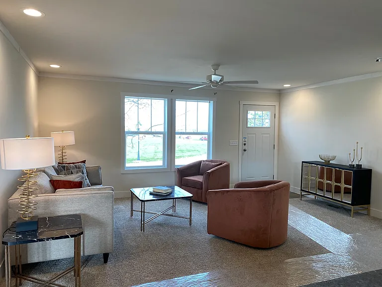 Newburg Meadows — Photo 48